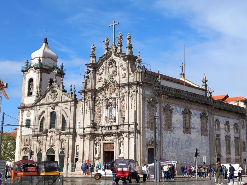 Porto Historic Center: Private Walking Tour & Cathedral - Infante D. Henrique Square, Palácio da Bolsa, S. Francisco, and the Discoveries link