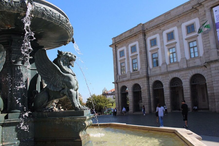 Porto: Historic City Center Walking Tour - Price and value: is $33 worth a 3-hour Porto primer?