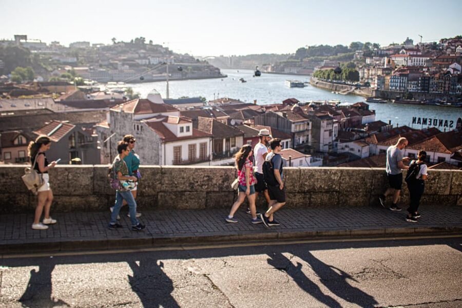 Porto: History & Lengends walking tour - Getting your bearings in Porto without wasting a morning