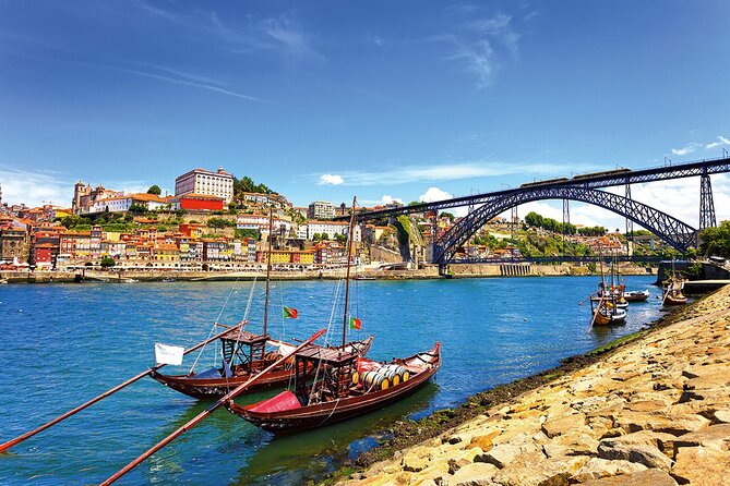 Porto Hop On Hop Off Bus Tour with Wine tasting & Night tour - Parque da Cidade do Porto, Paper Money Museum, and the Atlantic Turn