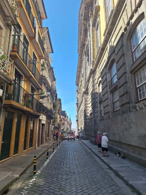 Porto: Jewish Heritage Walking Tour - Esnoga Stairs and the Area Around It: Hidden Synagogues Without the Inside Visit