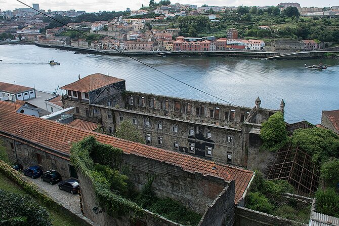Porto Jewish Heritage Walking Tour Small group - Secret Synagogue Entry: What You’re Really Paying For