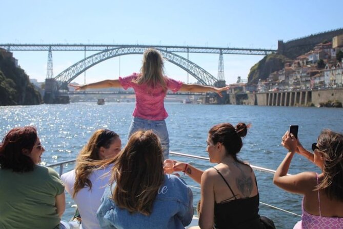 Porto: Luxury Yacht Cruise with Wine Tasting & Snacks - Value at $66.54: when this Porto yacht cruise feels like a smart buy