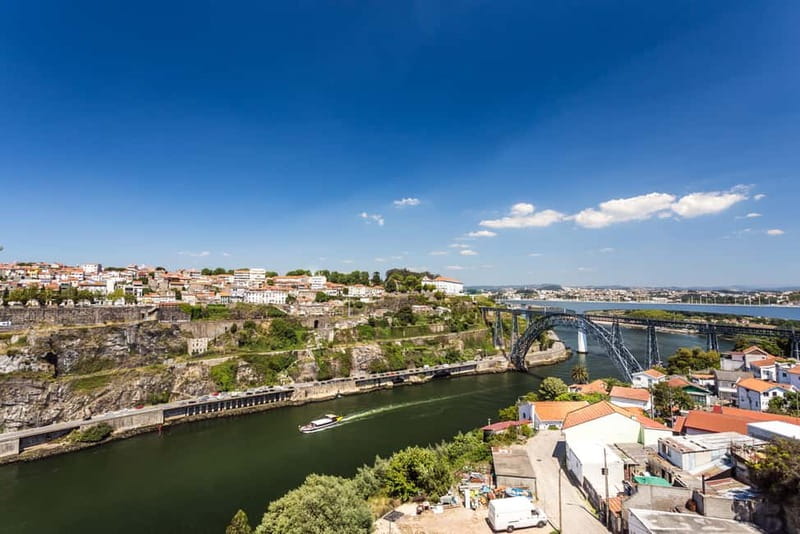 Porto: Magic Train Tour and Port Wine Cellar with Tastings - Should you book the Porto Magic Train and Port cellar tour?