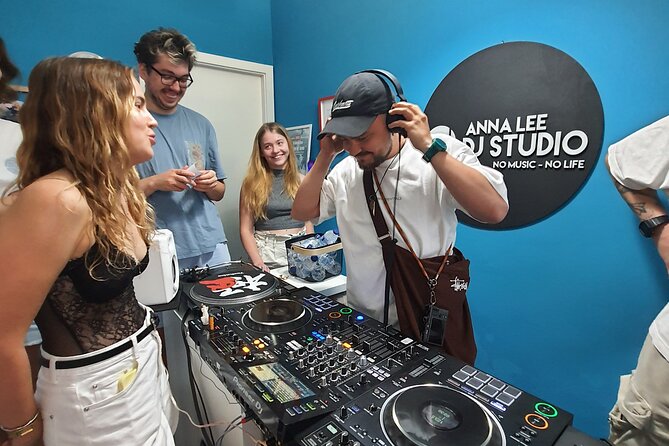 Porto: MasterClass of DJing - Who this Porto DJ masterclass suits best