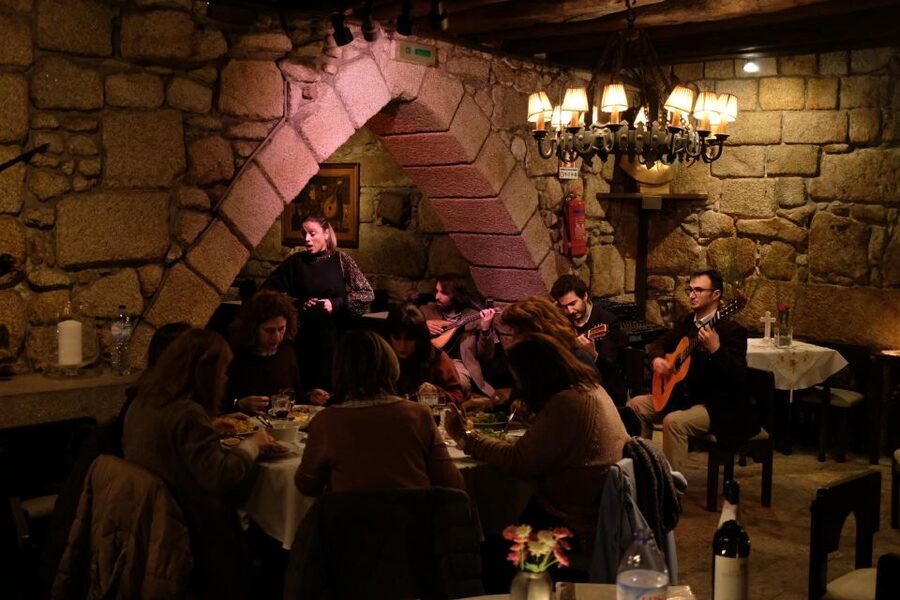 Porto Moonlight Walk & Fado Dinner - Inside a 14th-century Fado house: where the night turns into music