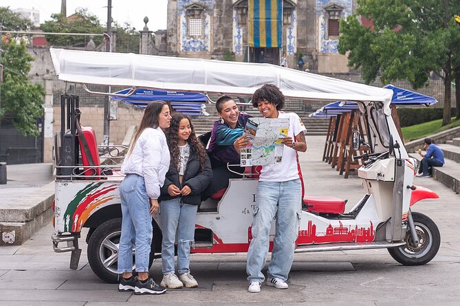 Porto: One Tour, a Thousand Stories on Tuk Tuk - 2 Hours - Sé Cathedral (Catedral do Porto): Medieval Architecture and City Views