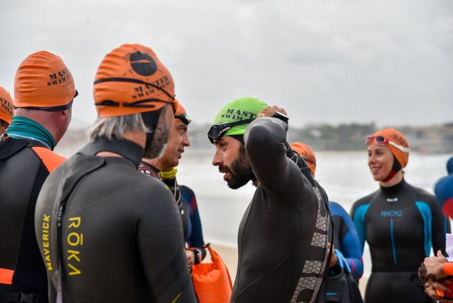 Porto: Open Water Swimming Tour with Wetsuit - Your meeting point at Praia dos Ingleses (and how to spot it fast)
