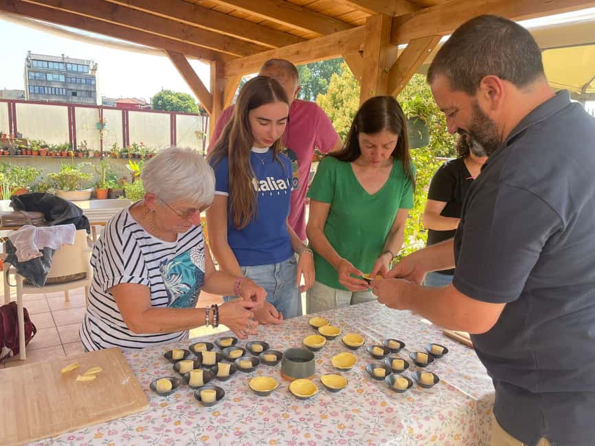 Porto: Pastel de Nata Class with Isabel and Jorge - What to bring (and what to wear) so the class feels easy