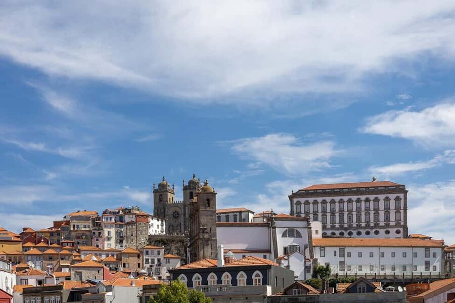 Porto: Photo sessions in Porto city for groups or individuals. - Who should book this (and who should maybe skip it)