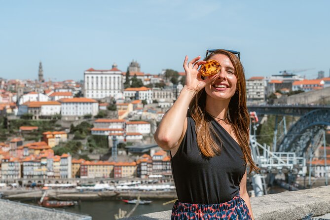 Porto Photo Shoot - Torre dos Clérigos: strong vertical lines for striking portraits