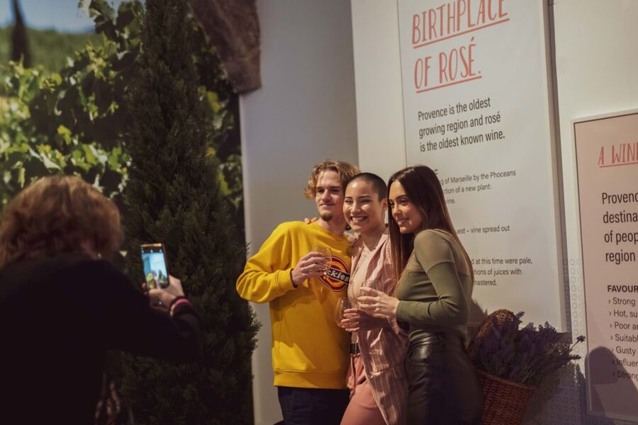 Porto: Pink Palace: The Eccentric World of Rosé Wine - Pink Cadillac Ride: Vintage Hollywood Glam, On Wheels