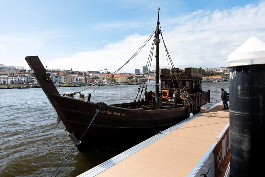 Porto: Pirate Ship Cruise on the Douro River - Boat change until March 2026: same size, different look, plus a discount