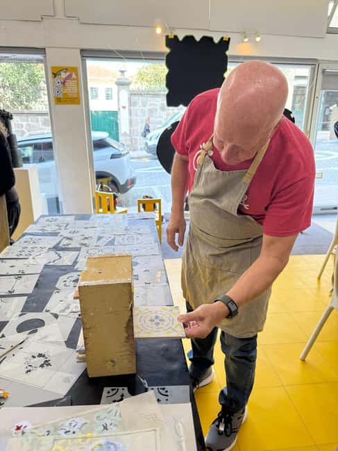 Porto: Portuguese Azulejo Tile Painting Workshop with Wine - From studio to souvenir: when your tile is ready and how you’ll get it
