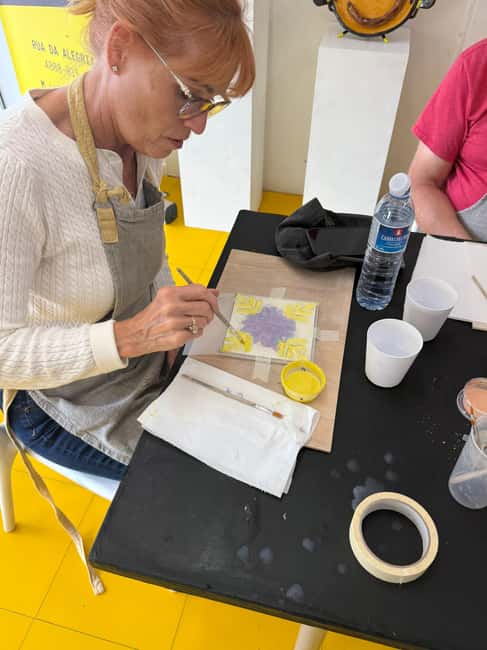 Porto: Portuguese Azulejo Tile Painting Workshop with Wine - Price and value in Porto: why $42 works for what you get