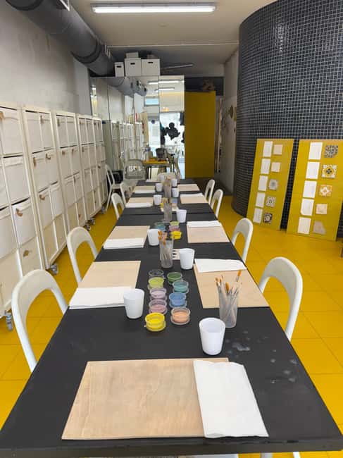 Porto: Portuguese Azulejo Tile Painting Workshop with Wine - Who should book this workshop (and who might want to skip it)