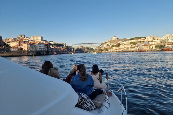Porto: Private 6 bridges tour, Douro river with sunset option - Maria Pia comparison: how two architectures tell a century story