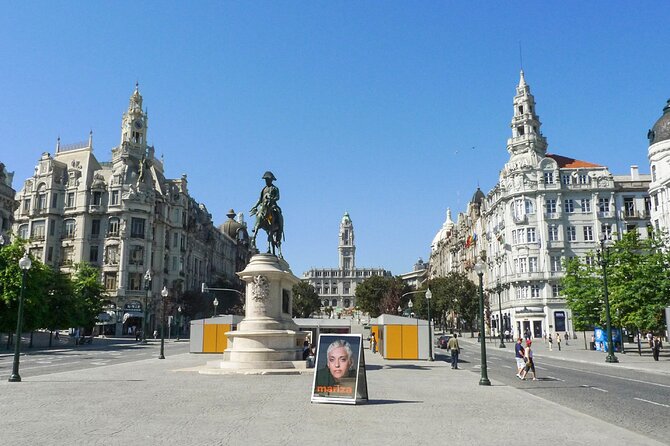 Porto private afternoon tour, discover the most iconic attractions - Café Majestic and Porto’s theatre and science buildings: Belle Époque to modern learning
