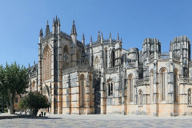 Porto Private City Tour - Porto Cathedral exterior and the UNESCO old-town orientation