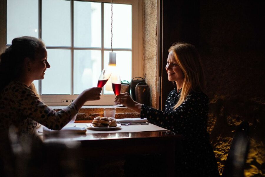 Porto: Private Evening Tour with Drinks & Bites - Stop 3: Wrapping Up with a Drink and the Next-Step Plan