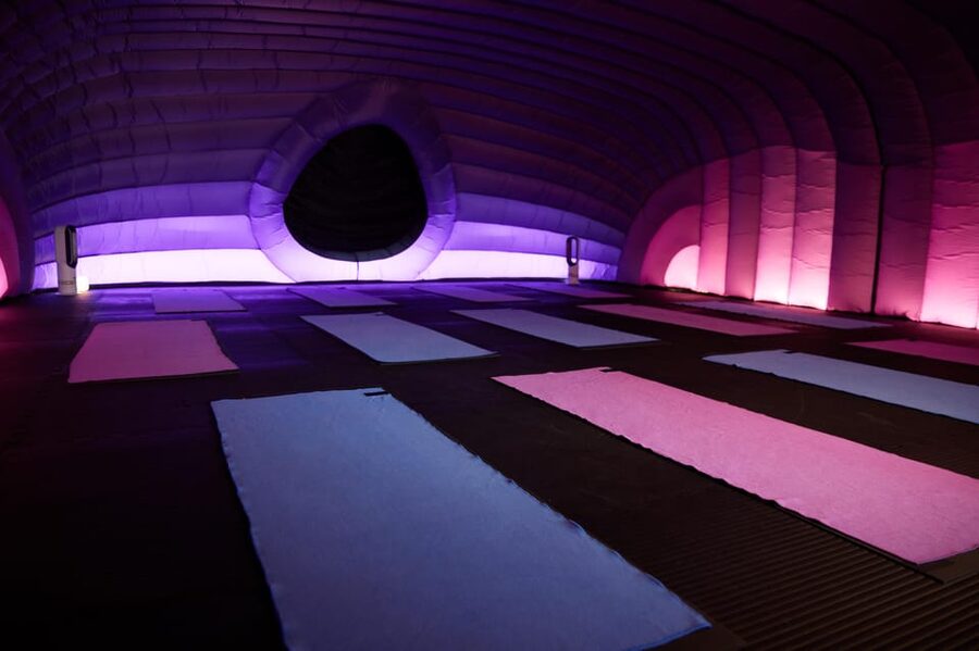 Porto: Private Hotpod Yoga Class - Active vs slow: picking the right class for your group’s energy
