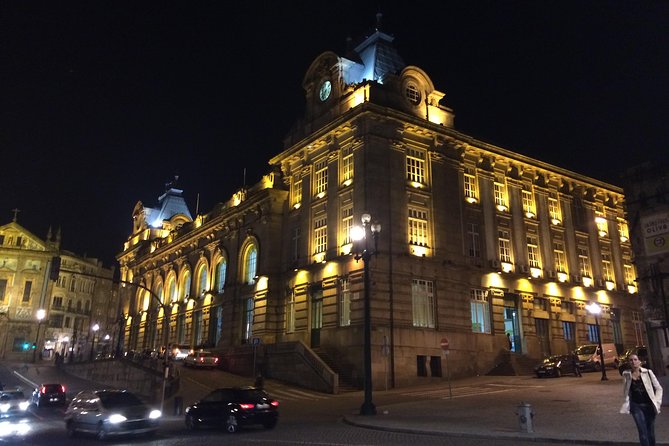 Porto private night Tour, discover the most iconic attractions - Praça da Liberdade to D. Pedro IV: Getting Oriented After Dark