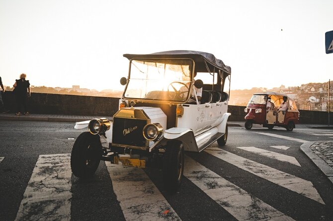 Porto:Private Tour of the Historic City in a Classic Ford T - Riding a Classic Ford T Through Porto’s Steep Streets
