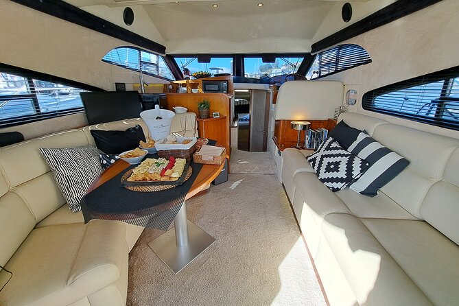 Porto: Private Tour on a Luxury Yacht on the Douro River - Price and logistics (and why it can still feel like good value)