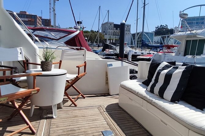 Porto: Private Tour on a Luxury Yacht on the Douro River - Luxury touches that aren’t just for show