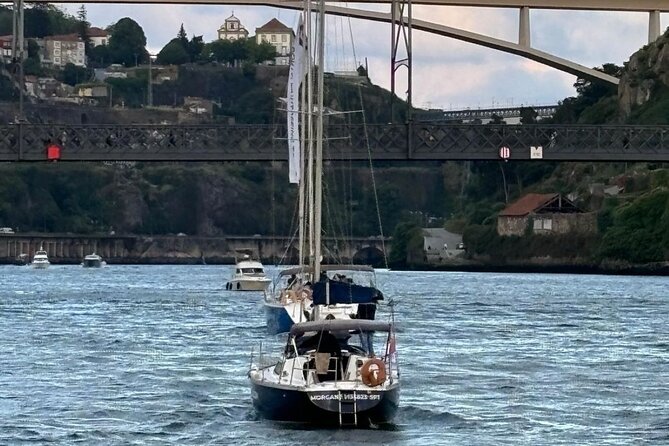 Porto: Private tour on vintage sailboat with sunset option - Dom Luís I Bridge: the best photo angle starts on the water
