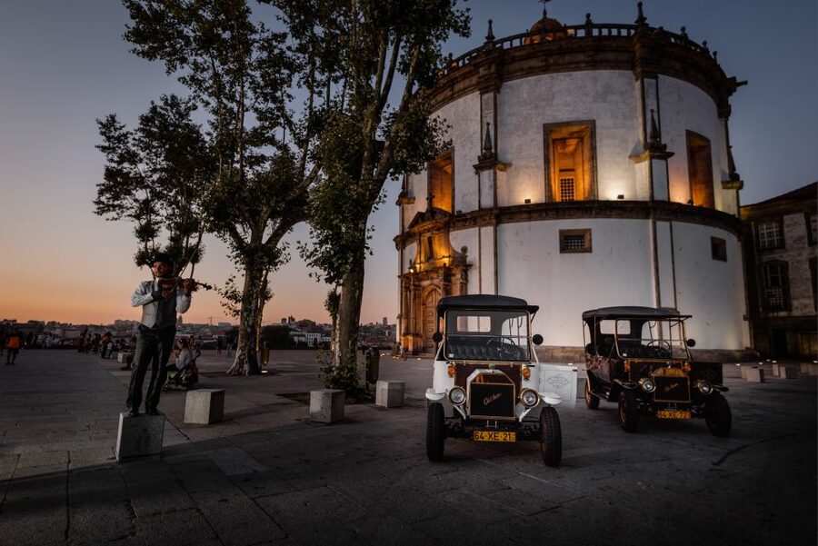 Porto: Private Tour to the Historic Center in a Classic Car - Small Rules and Practical Tips That Improve Your Day