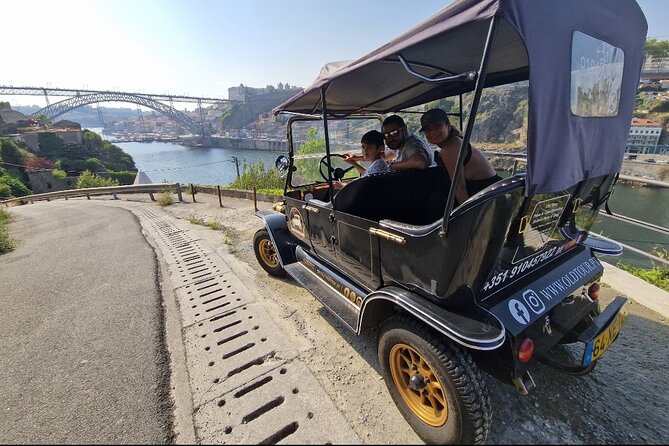 Porto: Private Tour to the Historic Center in a Classic Car - How the Guide Shapes the Ride (and Why It Matters)