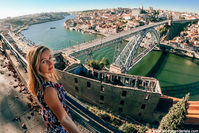 Porto: Private Tour to the Historic Center in a Classic Car - Value for $39: When the Car Beats Foot Travel