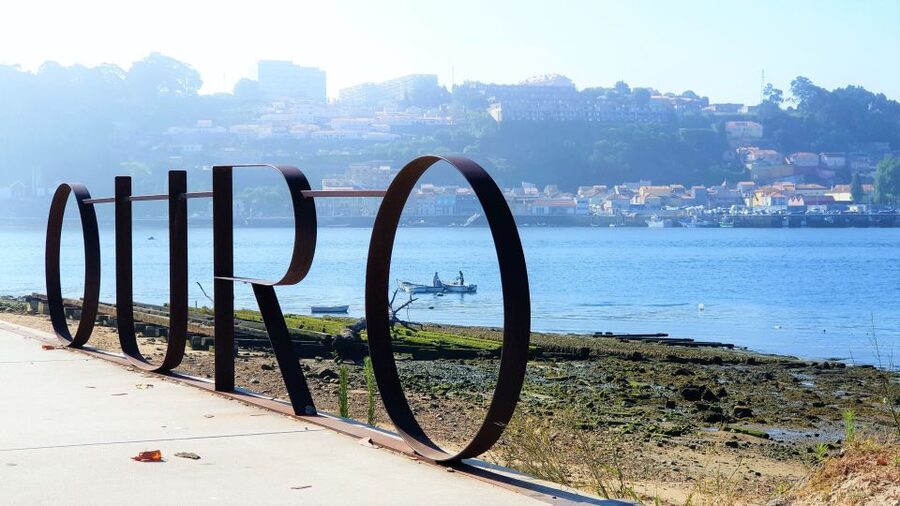 Porto: Private Tuk-Tuk Tour with Short Walks and Wine - Why a Private Tuk-Tuk Works So Well in Porto