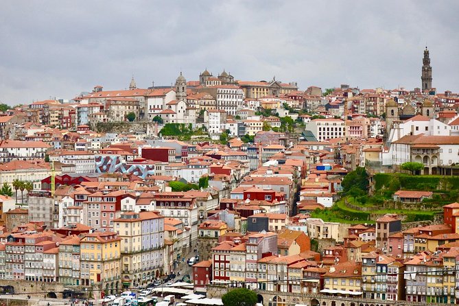 Porto Private Walking Food Tour With Secret Food Tours - Torre dos Clérigos: a campanile stop that turns into a view lesson