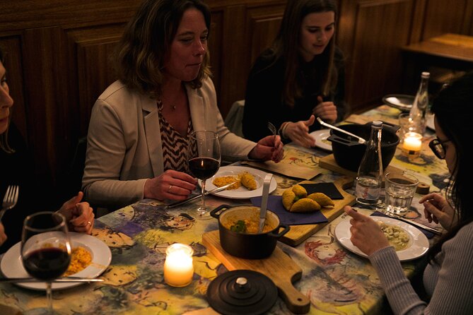 Porto Progressive Dinner Tour with Eating Europe - Meeting at Praça da Batalha and ending by Torre dos Clérigos