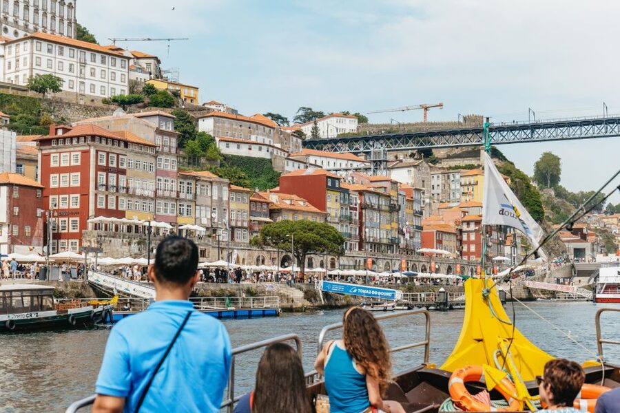 Porto: River Douro 6 Bridges Cruise - The Foz do Douro Ending: Where the River Meets the Atlantic