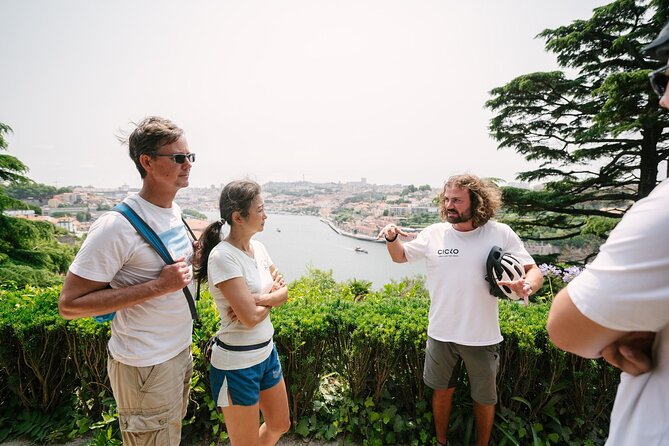 Porto Riverbank E-Bike Tour - Atlantic Coast, Gardens - Fortress São João Baptista and Pergola da Foz: Atlantic air on demand