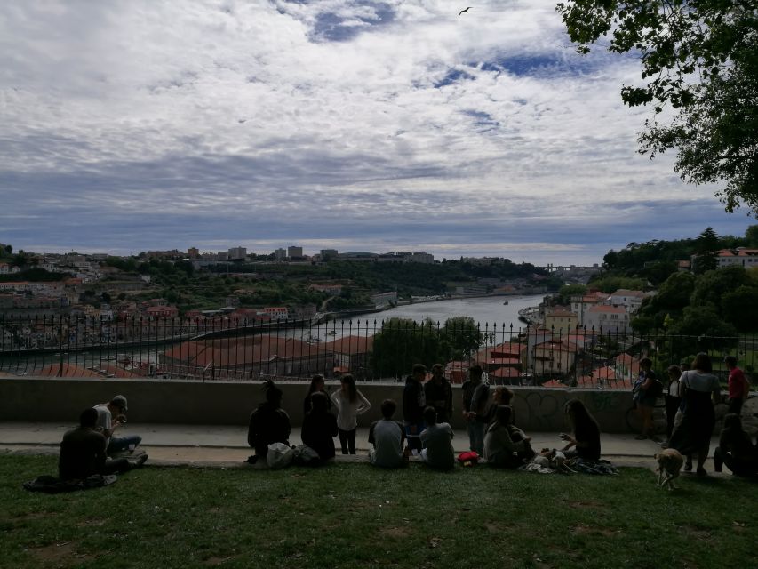 Porto: Riverside Panoramic E-Bike Tour - Parque da Cidade do Porto: two parks and a calmer final act