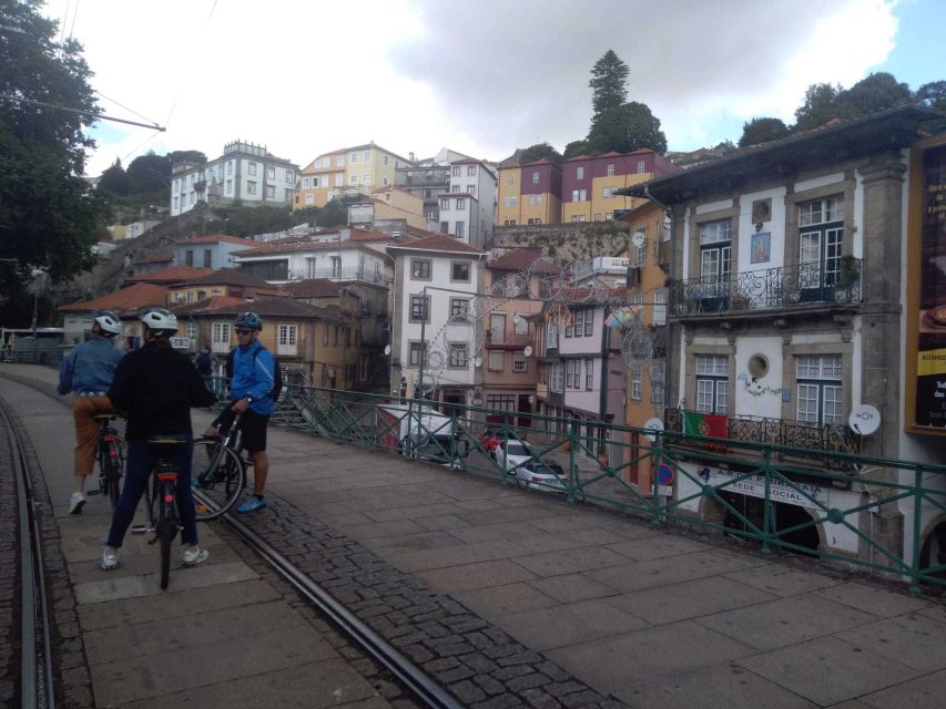 Porto: Riverside Panoramic E-Bike Tour - The 3-hour plan: from R. de Alexandre Herculano to the parks