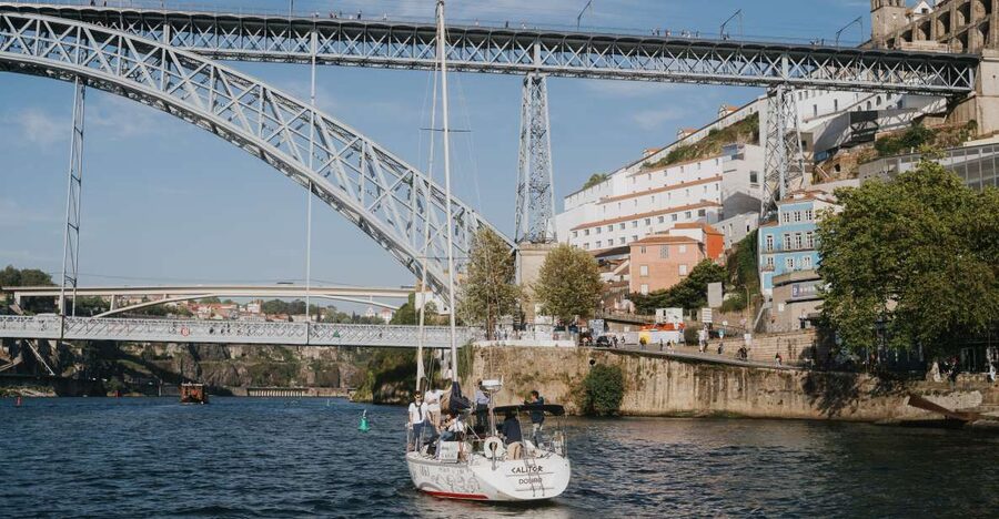 Porto: Romantic Sailboat Cruise - Key Reasons This Cruise Works