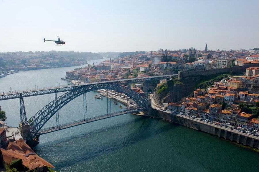 Porto’s Panoramic Helicopter Flight 10 Minutes - Why this 10-minute helicopter flight over Porto is a smart use of time