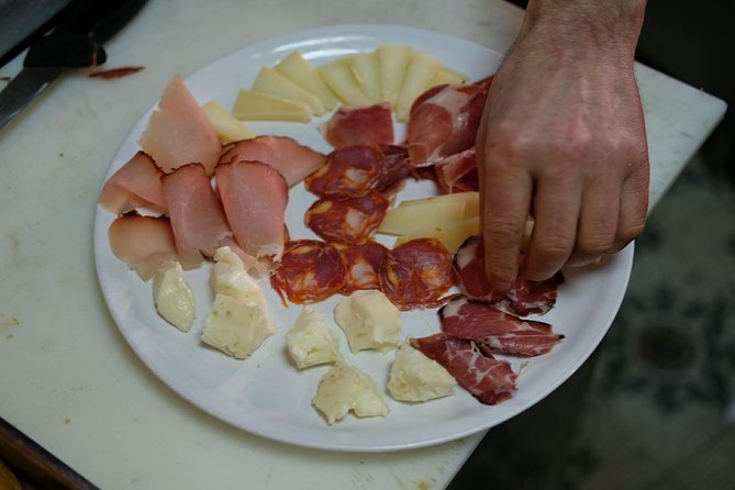 ️Porto’s Secret Traditional Flavours ️ - Why This Porto Food Tour Feels Different Than the Usual Route