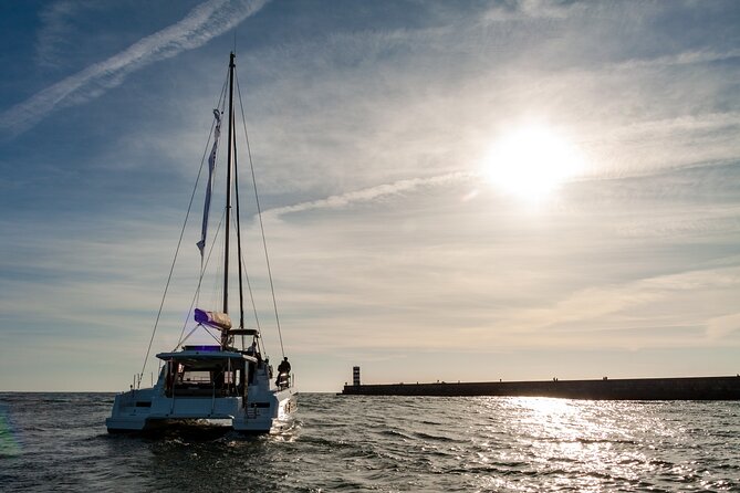 Porto Sailing Boat Private Tour With Port Wine - What 2 hours feels like on this tour (and what it doesn’t do)