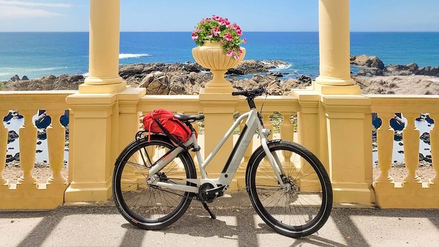 Porto Sunset Bike Tour - Street Art and Old-Port Stops: Getting Oriented Fast
