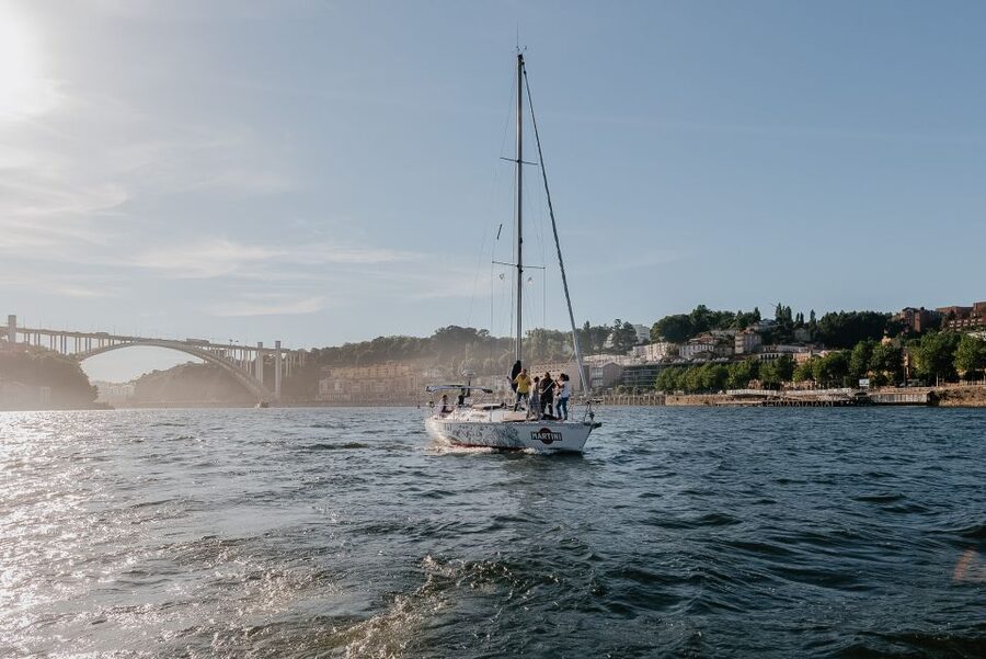 Porto: Sunset Cruise with Welcome Drink in a Sailboat - Price and value: what $69 buys for a 2-hour Porto sunset