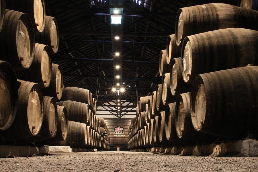 Porto: Sunset Walking Tour with Port Wine Tasting - Price and value: what $23 gets you (and what it doesn’t)