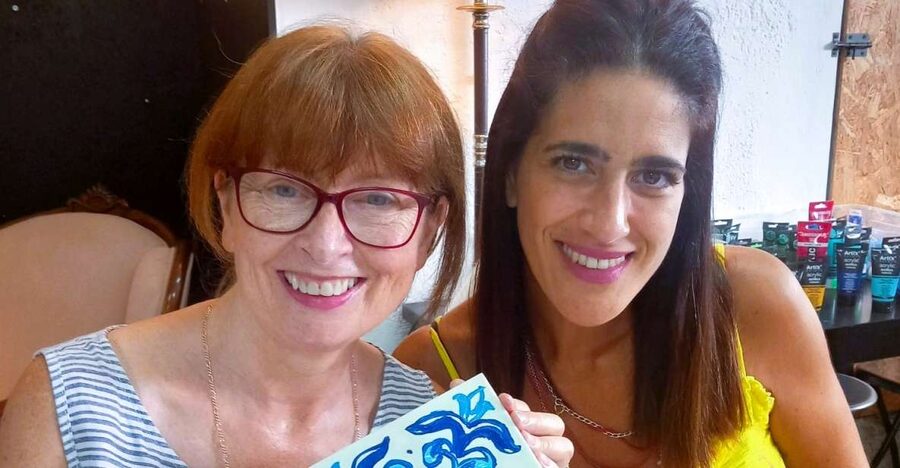 Porto: Tile Painting and Cocktails in Downtown Porto - Price and value: why $41 works (if you want a hands-on Porto memory)