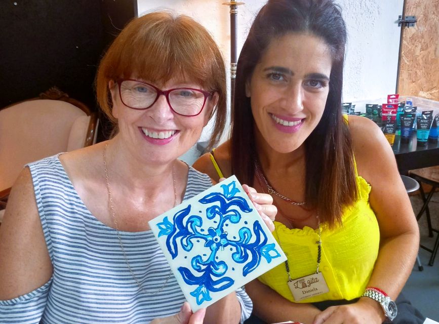 Porto: Tile Painting and Cocktails in Downtown Porto - Who should book this workshop, and who might not love it
