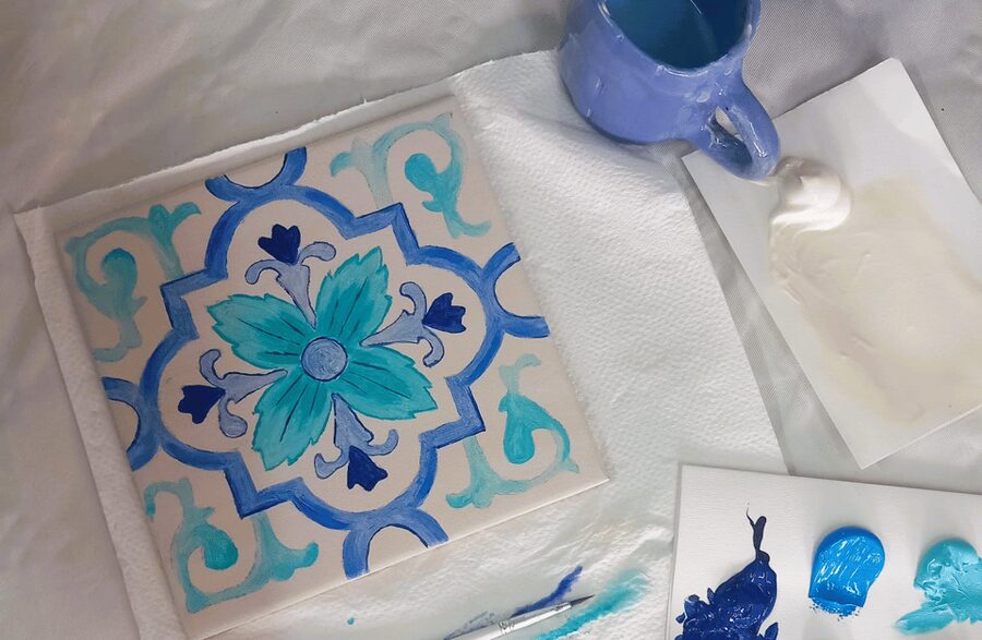 Porto: Tile Painting and Cocktails in Downtown Porto - Boiler Studio on Rua Chã 77: where to find it and what to expect